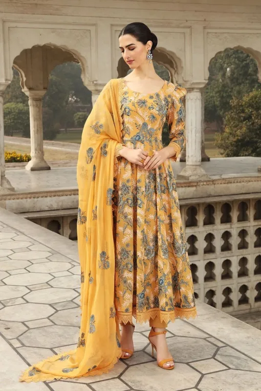 Bareeze Premium Embroidered Summer Lawn Collection 2022 BR-1052
