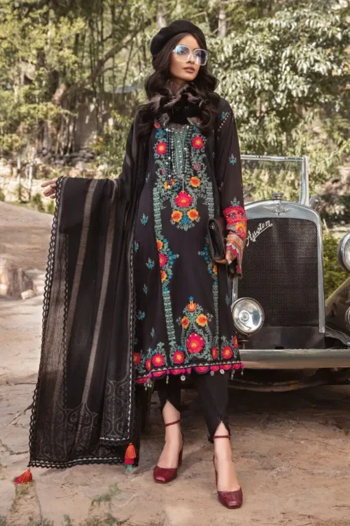 MariaB 3Pcs Premium Embroidered Summer Lawn Collection 2023 MB-152