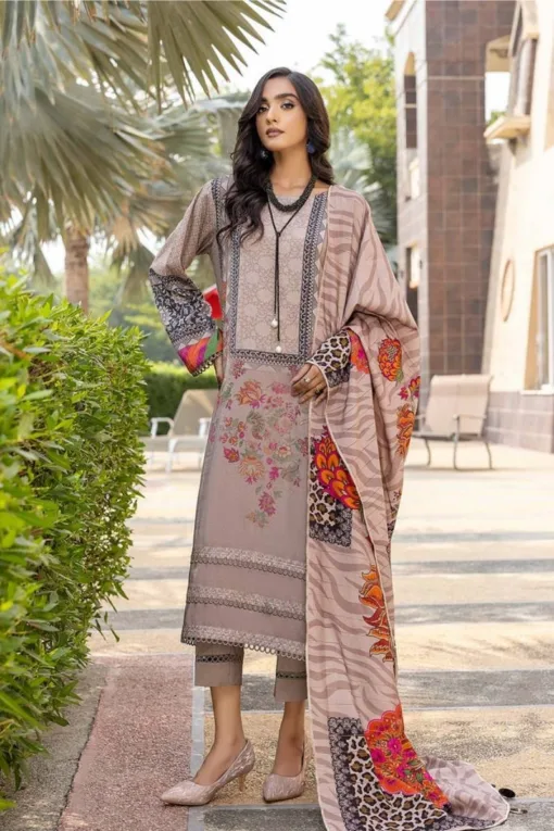 Sapphire 3Pcs Embroidered Lawn Collection 2023 SP-594