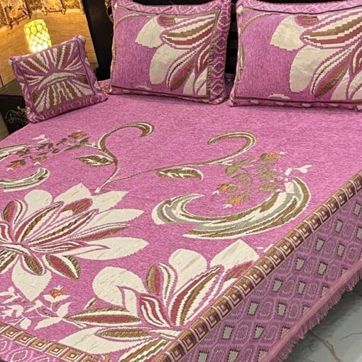 4pc-Velvet-Jacquard-king-size-bedsheet