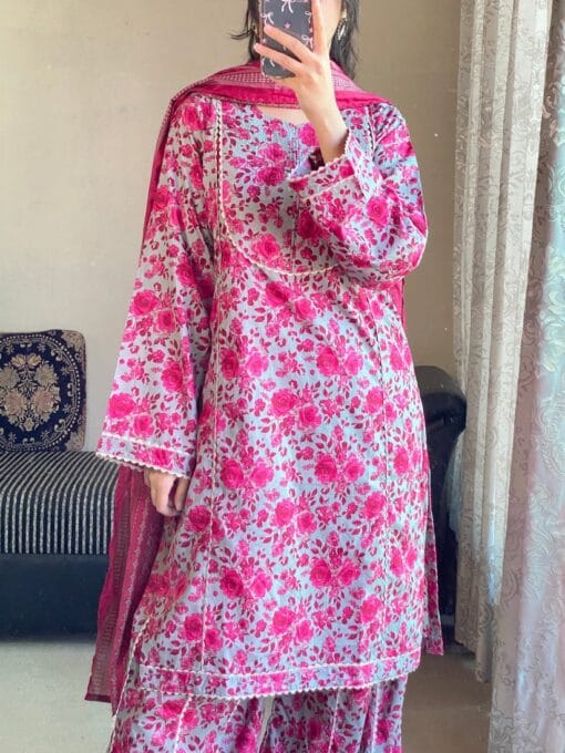 Bin Saeed by libas e khas Lawn | 3Pcs Embroidered Summer Collection 2025