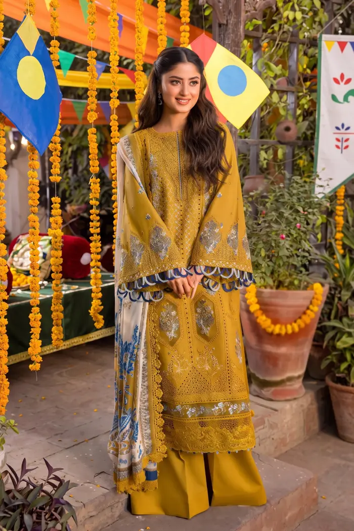Motifz Dhanak by Libas e Khas MF-2601 | Unstitched 3Piece Embroidered Winter Collection 2026 3 Motifz 3 Piece Unstitched Embroidered Winter Dhanak Suit with Embroidered Dhanak Shawl 2026
